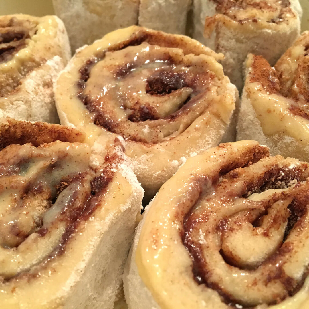 Protein Cinnamon Rolls Biolayne