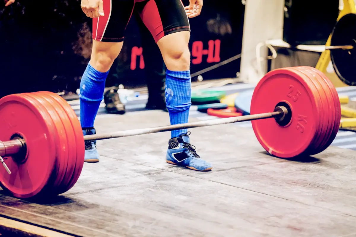 man about to deadlift